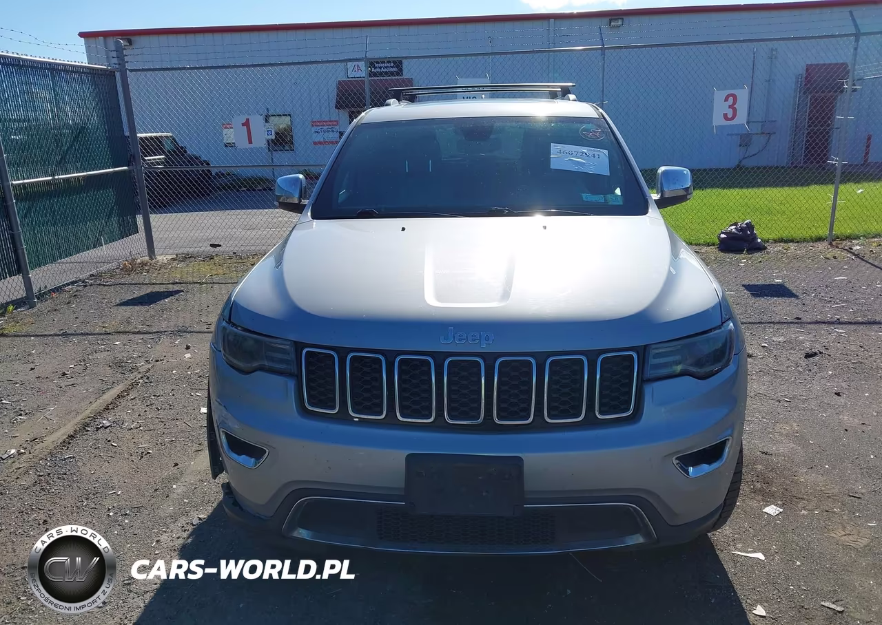 2017 Jeep Grand Cherokee Limited 4X4 VIN:1C4RJFBG7HC785810 - 12