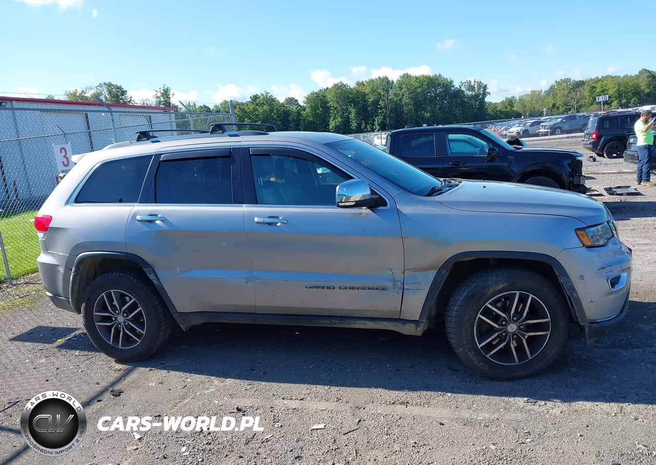 2017 Jeep Grand Cherokee Limited 4X4 VIN:1C4RJFBG7HC785810 - 13