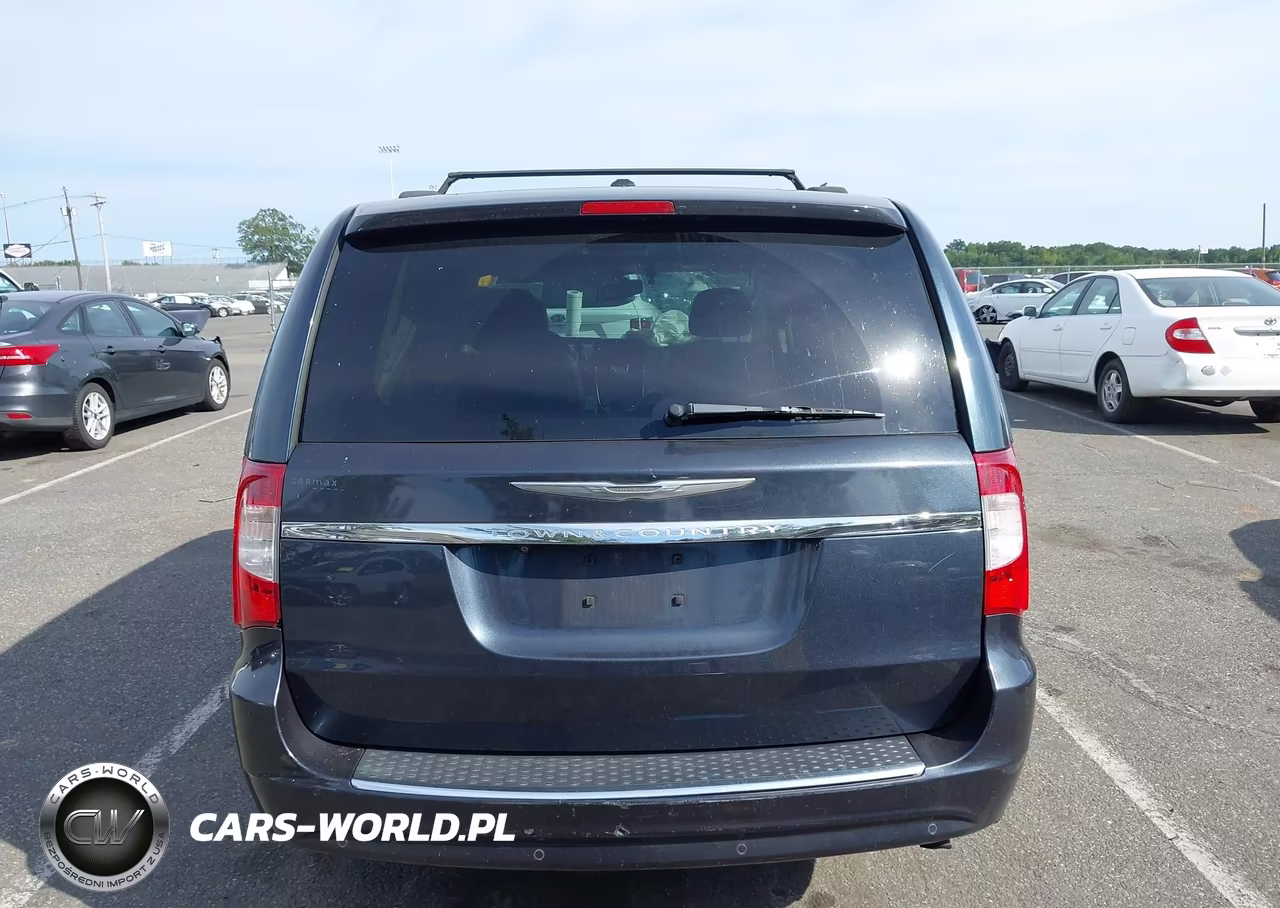 2014 Chrysler Town & Country Touring-L VIN:2C4RC1CG1ER108136 - 15