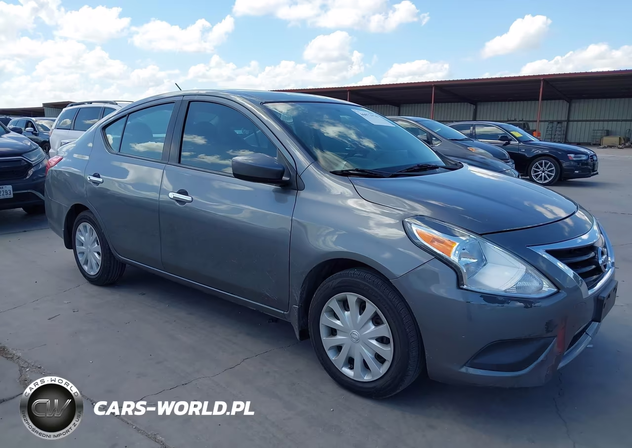 2016 Nissan Versa 1.6 Sv