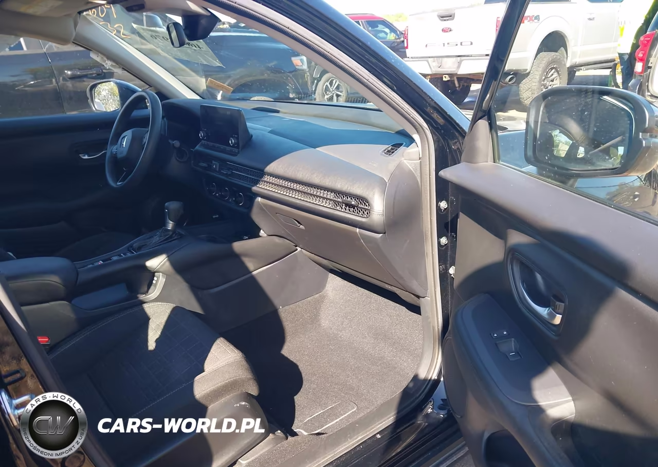 2024 Honda Hr-V Awd Lx VIN:3CZRZ2H33RM716578 - 5