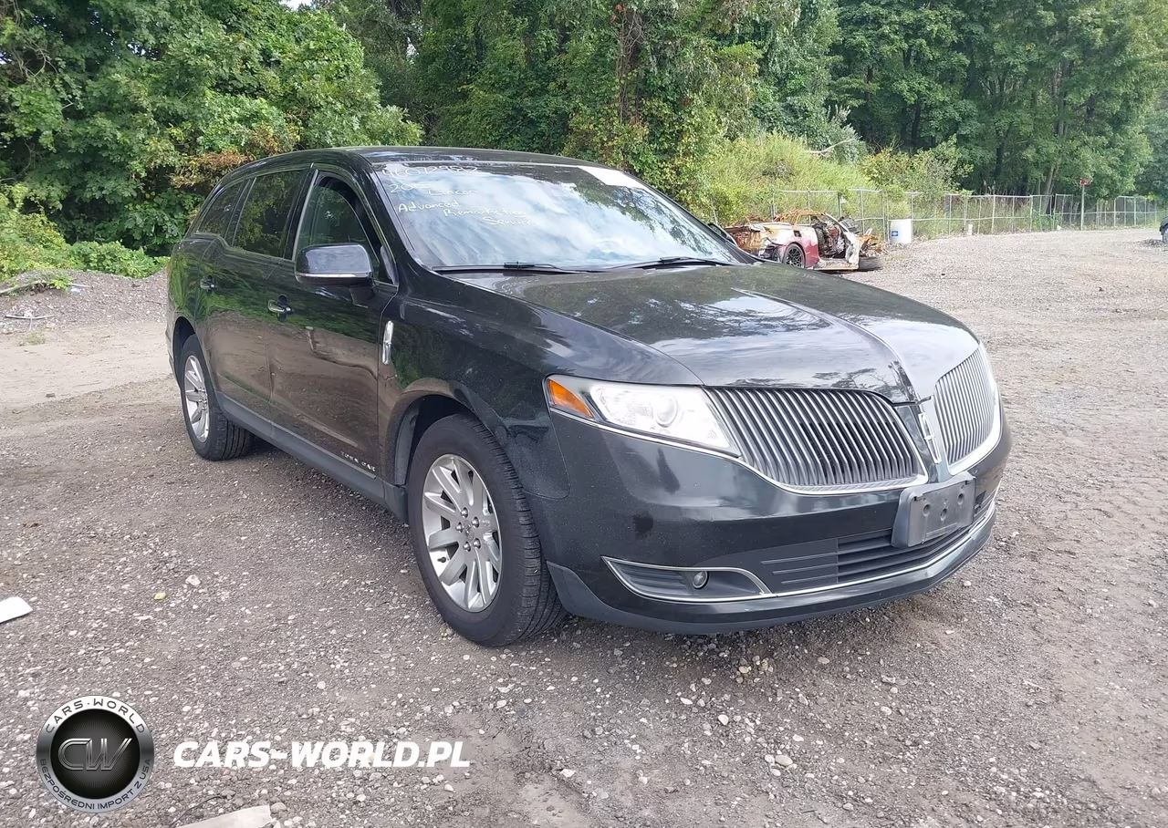 2015 Lincoln Mkt Livery – zdjęcie 1 z 16