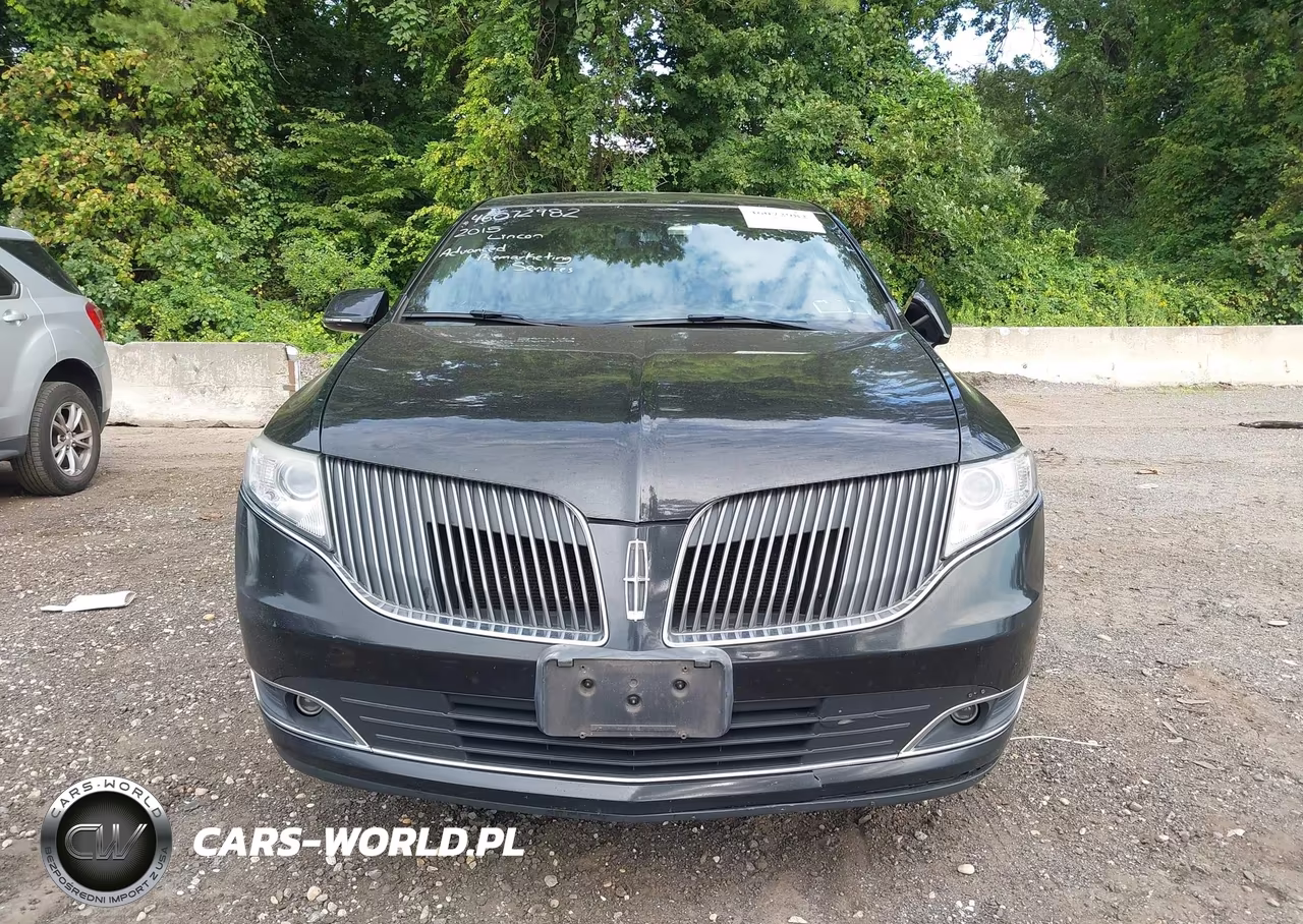 2015 Lincoln Mkt Livery VIN:2LMHJ5NK3FBL04647 - 12