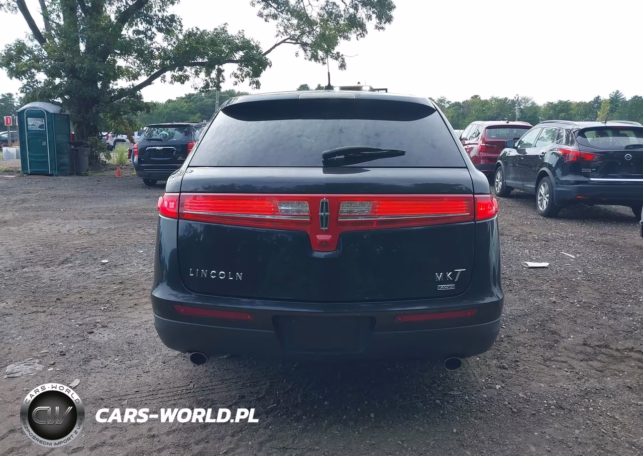 2015 Lincoln Mkt Livery VIN:2LMHJ5NK3FBL04647 - 16