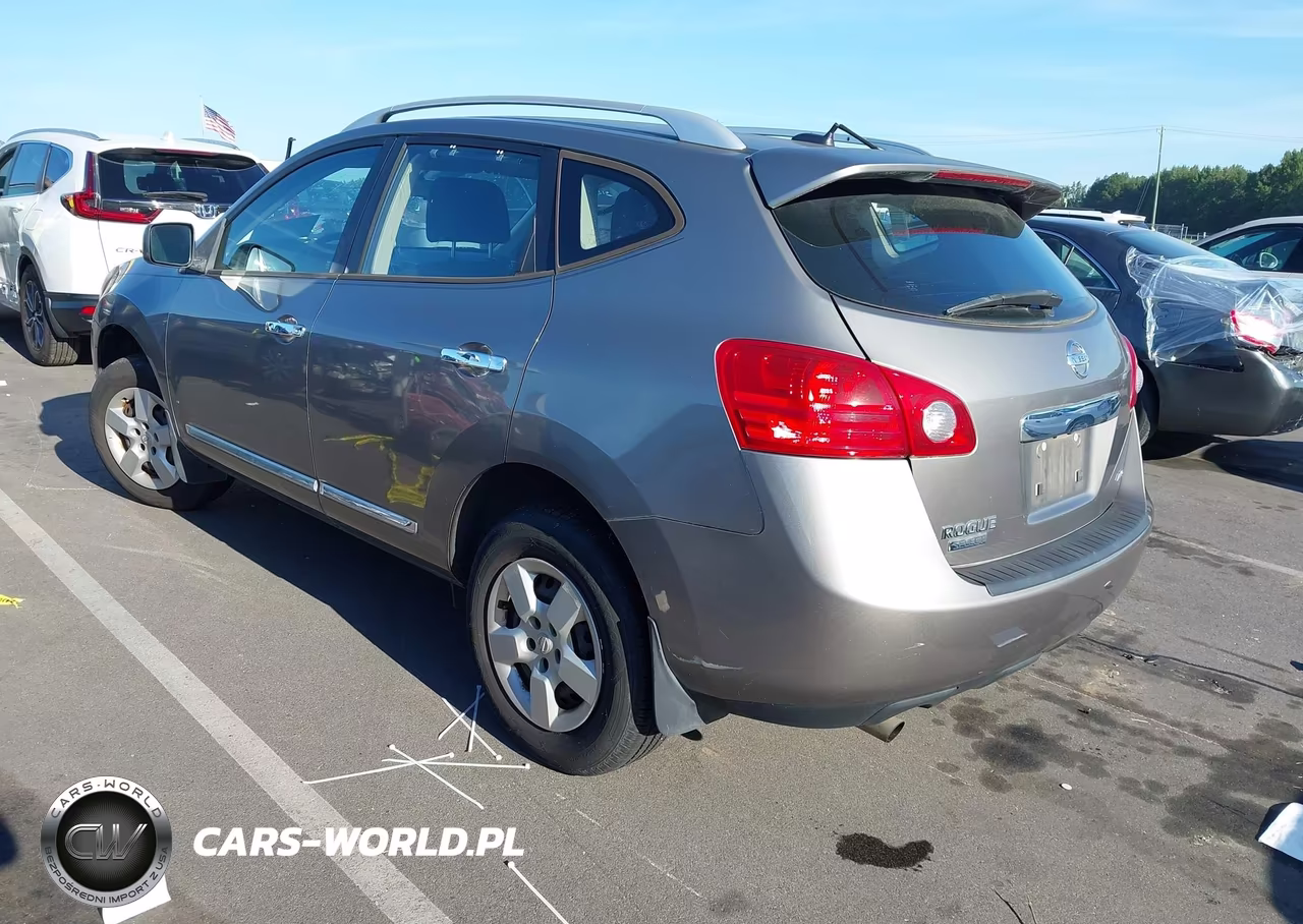 2014 Nissan Rogue Select S VIN:JN8AS5MV8EW719202 - 3