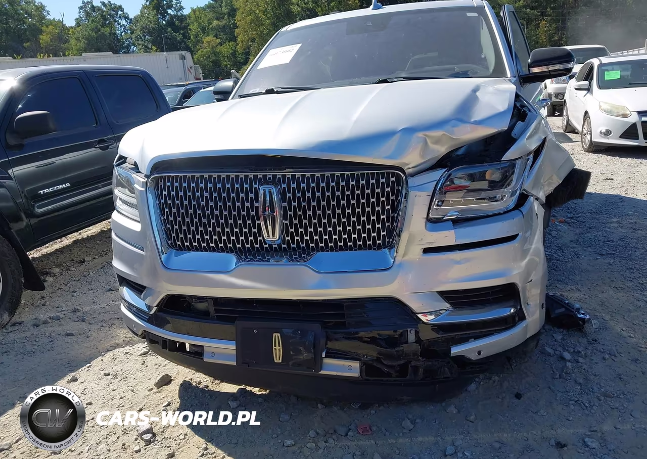 2019 Lincoln Navigator Reserve VIN:5LMJJ2LT0KEL25636 - 12