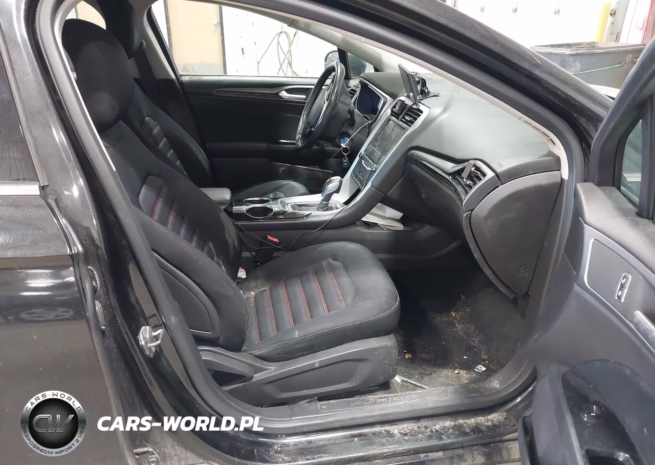 2013 Ford Fusion Se VIN:3FA6P0HR7DR137487 - 5
