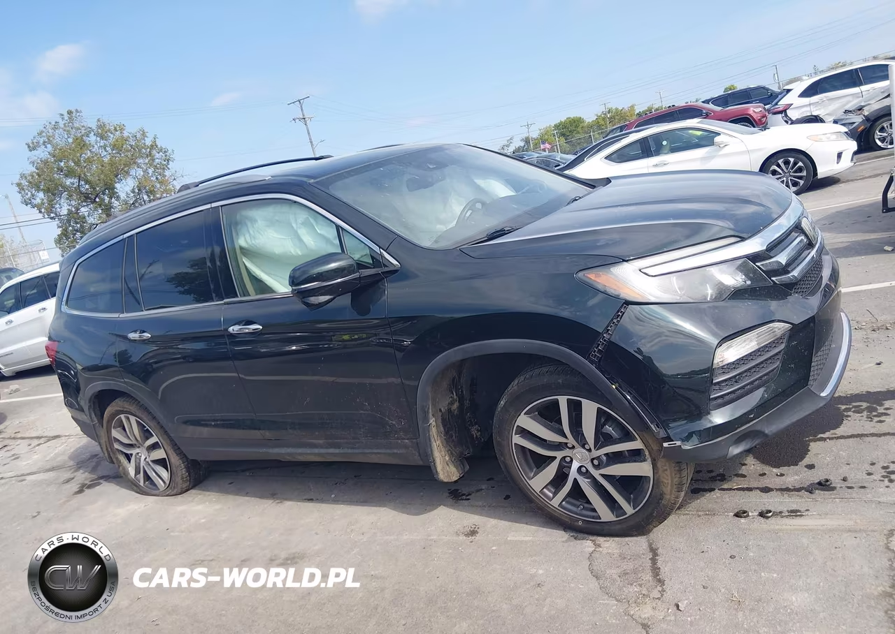 2017 Honda Pilot Touring VIN:5FNYF6H95HB035797 - 12