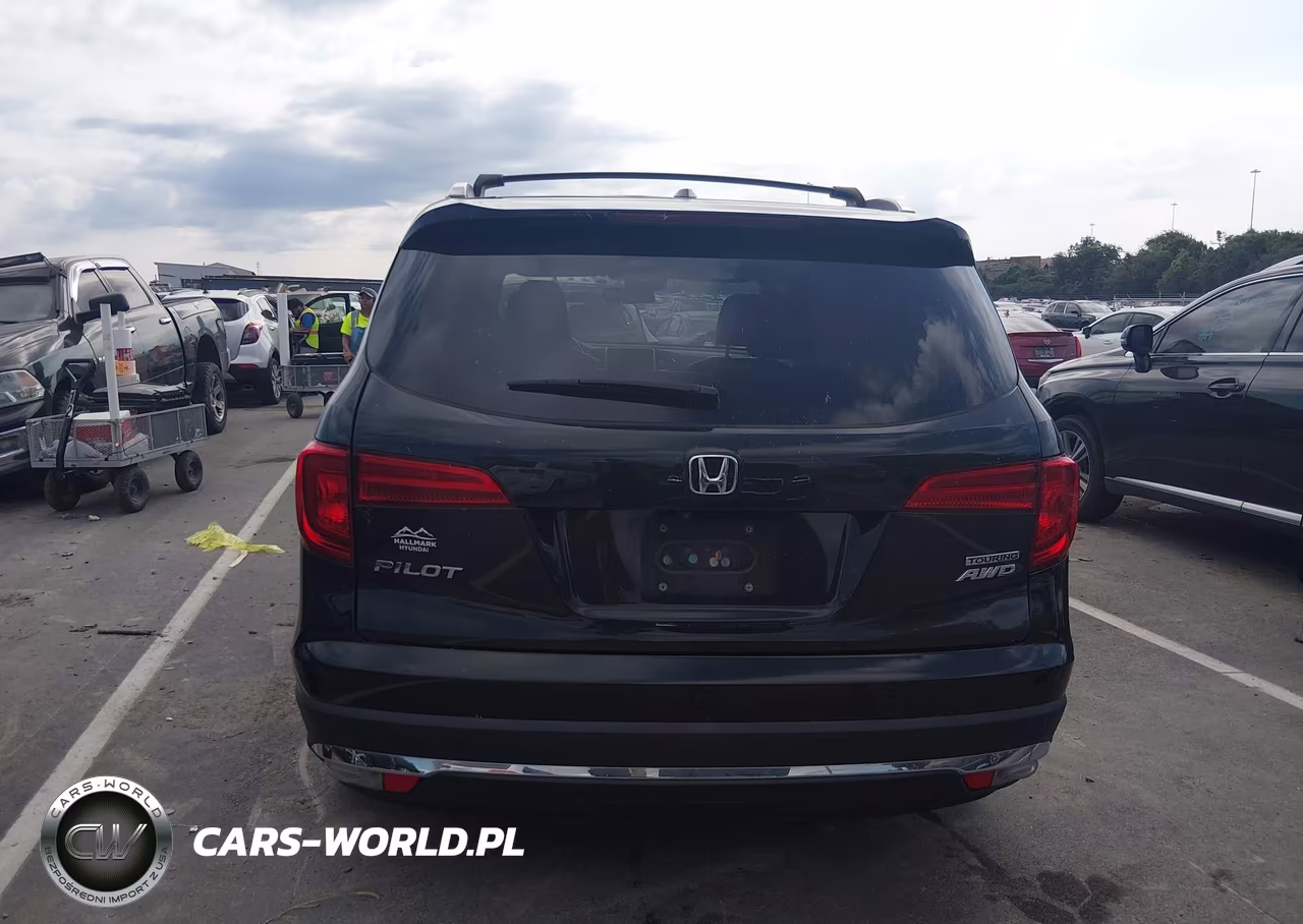2017 Honda Pilot Touring VIN:5FNYF6H95HB035797 - 15