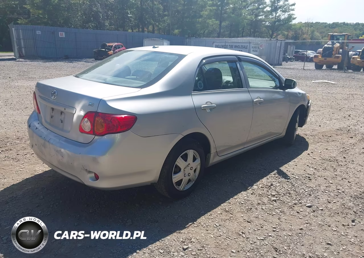 2010 Toyota Corolla Le VIN:1NXBU4EEXAZ280640 - 4