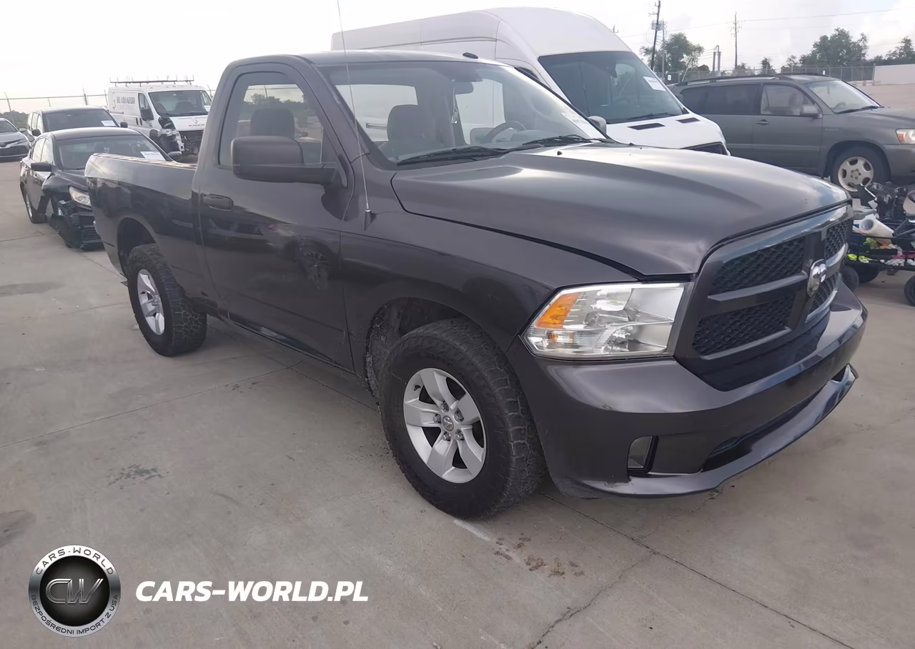 2018 Ram 1500 Express 4X2 6'4 Box