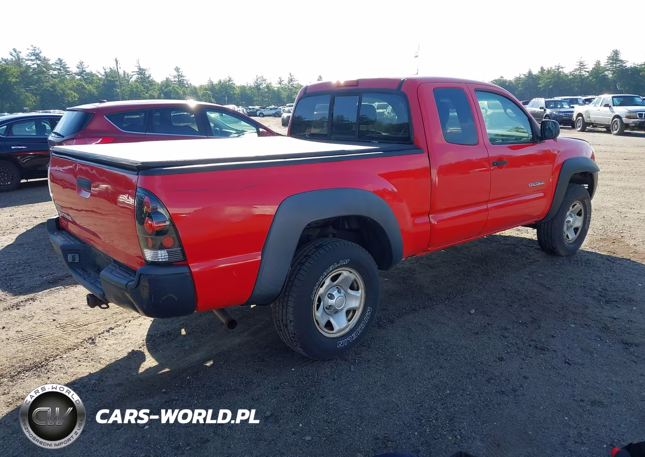 2005 Toyota Tacoma VIN:5TEUX42NX5Z132946 - 4