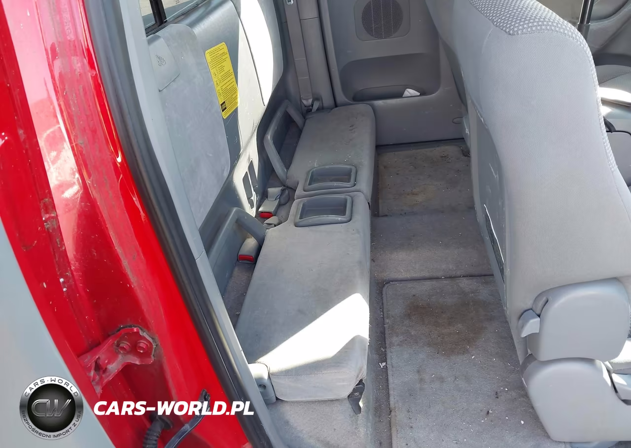 2005 Toyota Tacoma VIN:5TEUX42NX5Z132946 - 8