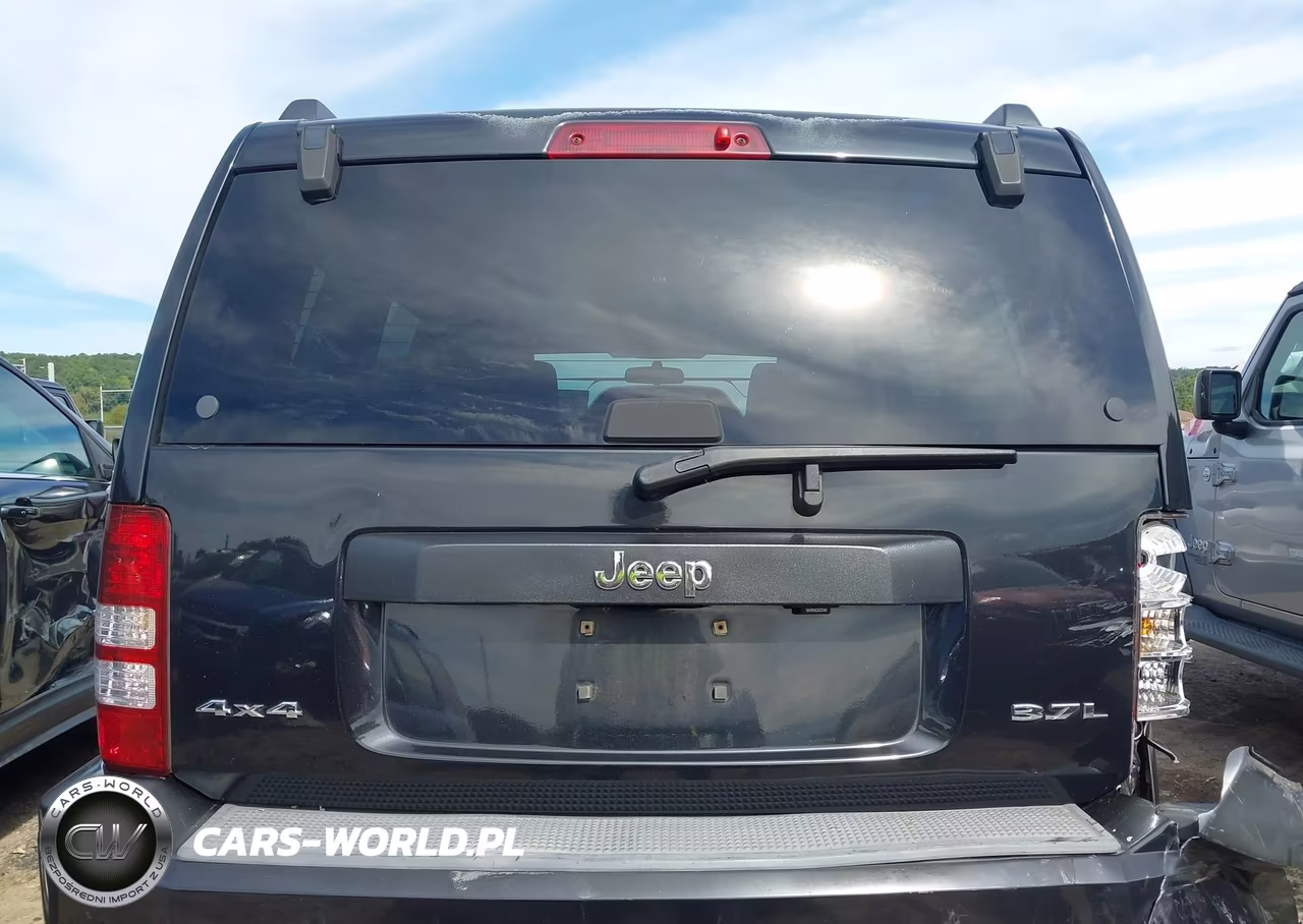 2008 Jeep Liberty Sport VIN:1J8GN28K38W225547 - 17