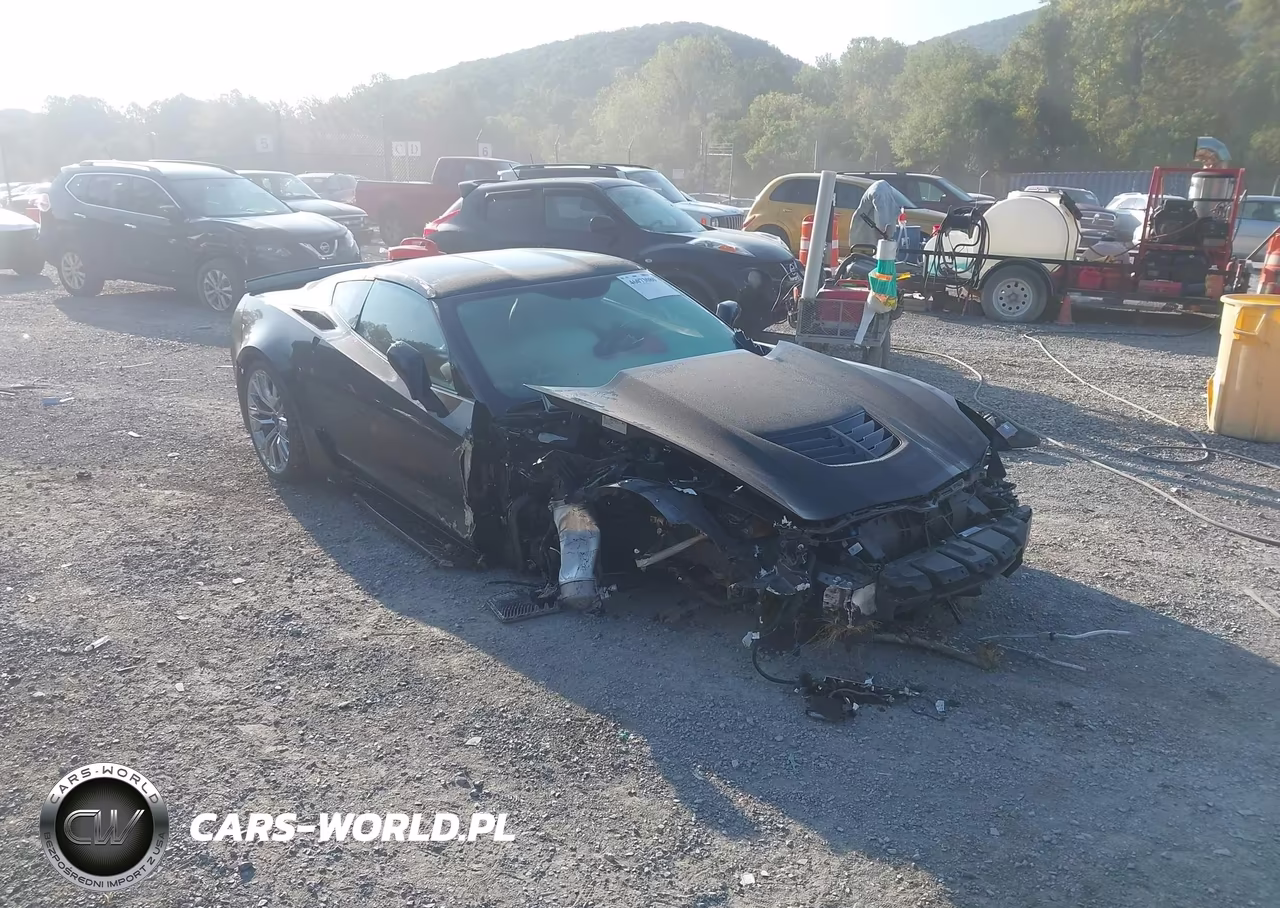 2017 Chevrolet Corvette Z06 VIN:1G1YT2D63H5604105 - 1