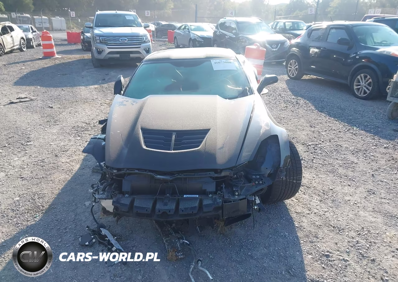 2017 Chevrolet Corvette Z06 VIN:1G1YT2D63H5604105 - 12