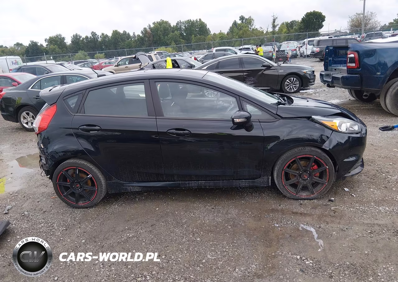 2018 Ford Fiesta St VIN:3FADP4GX0JM138875 - 14