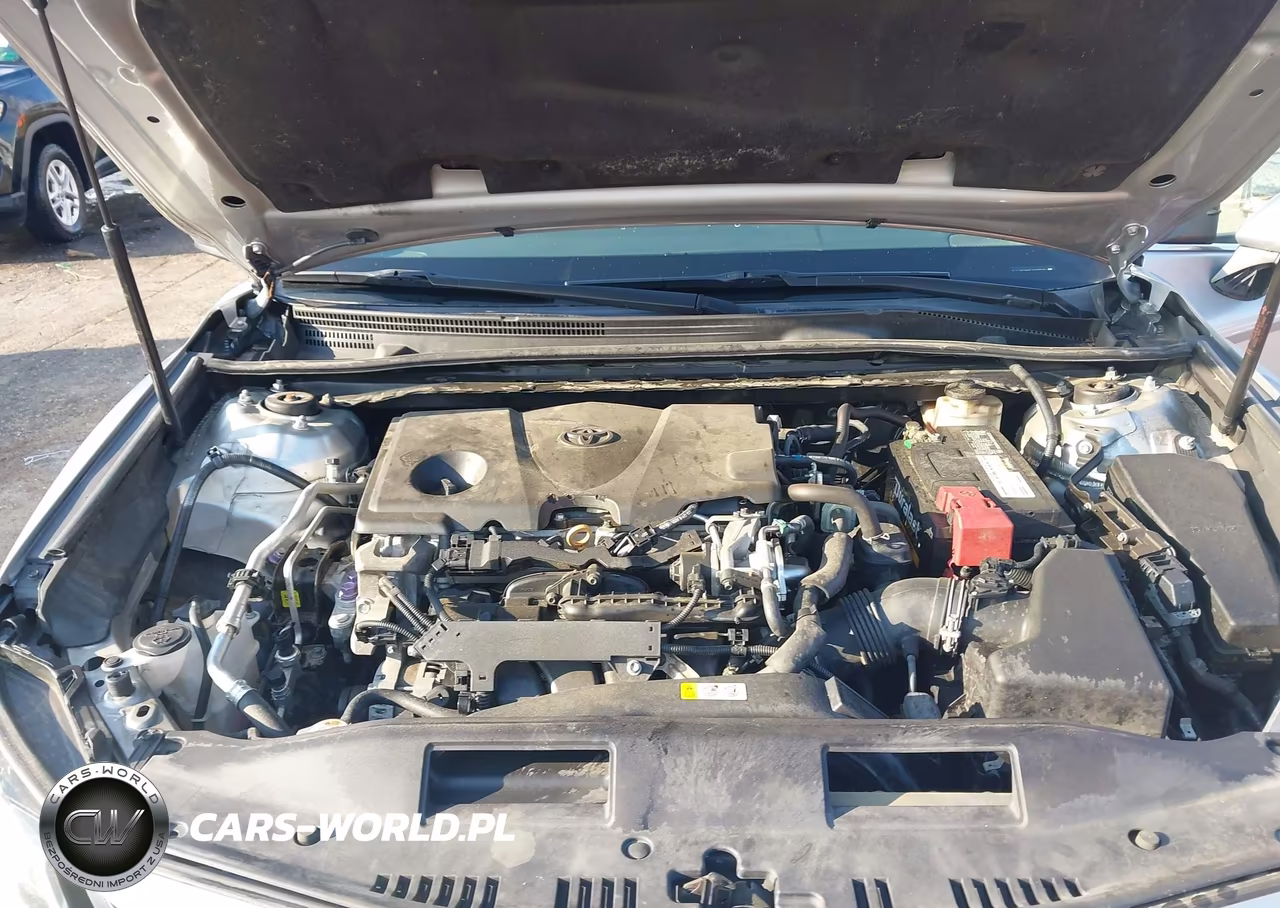 2018 Toyota Camry Le VIN:4T1B11HK6JU103222 - 10