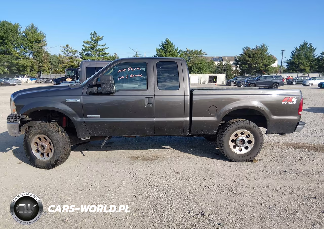 2005 Ford F-250 Lariat-Xl-Xlt VIN:1FTSX21P55EA19830 - 13