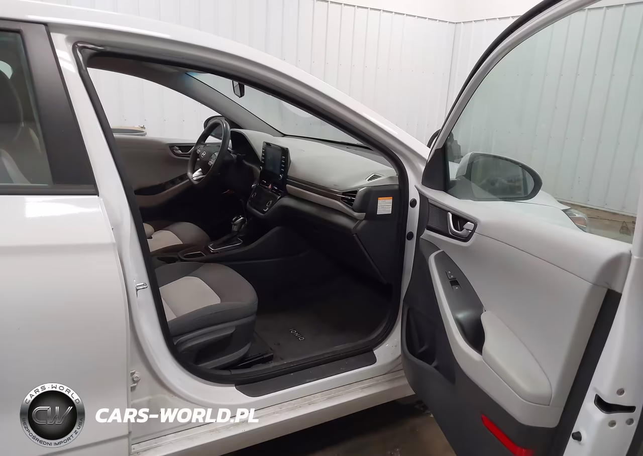 2020 Hyundai Ioniq Hybrid Blue VIN:KMHC65LC9LU233253 - 5