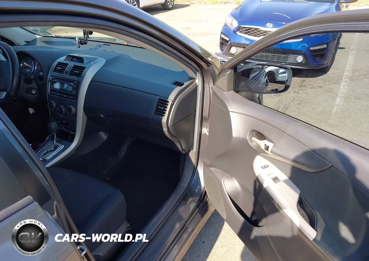 2012 Toyota Corolla S VIN:2T1BU4EE4CC769300 - 5