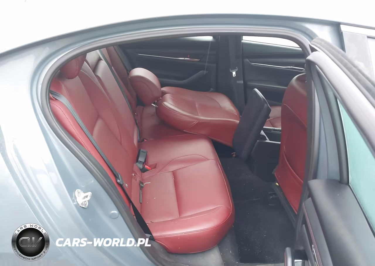 2022 Mazda Mazda3 Carbon Edition VIN:3MZBPACL6NM302054 - 8