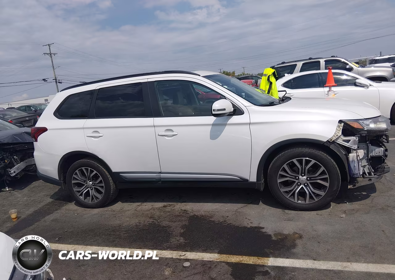 2016 Mitsubishi Outlander Sel VIN:JA4AD3A39GZ001246 - 13