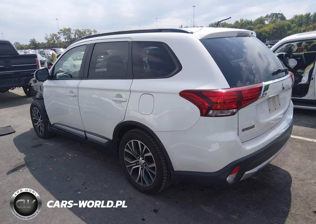 2016 Mitsubishi Outlander Sel VIN:JA4AD3A39GZ001246 - 3