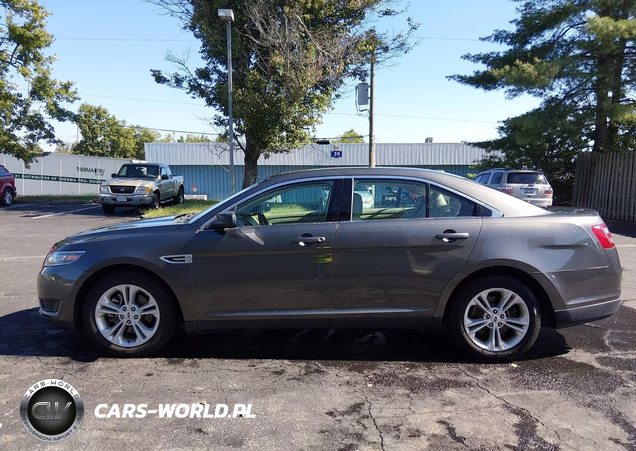 2017 Ford Taurus Se VIN:1FAHP2D85HG115583 - 18