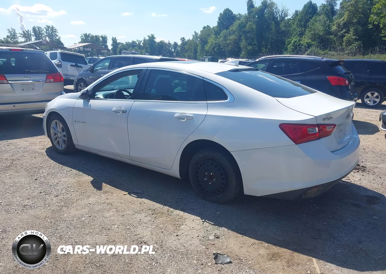 2018 Chevrolet Malibu Lt VIN:1G1ZD5ST9JF171109 - 3