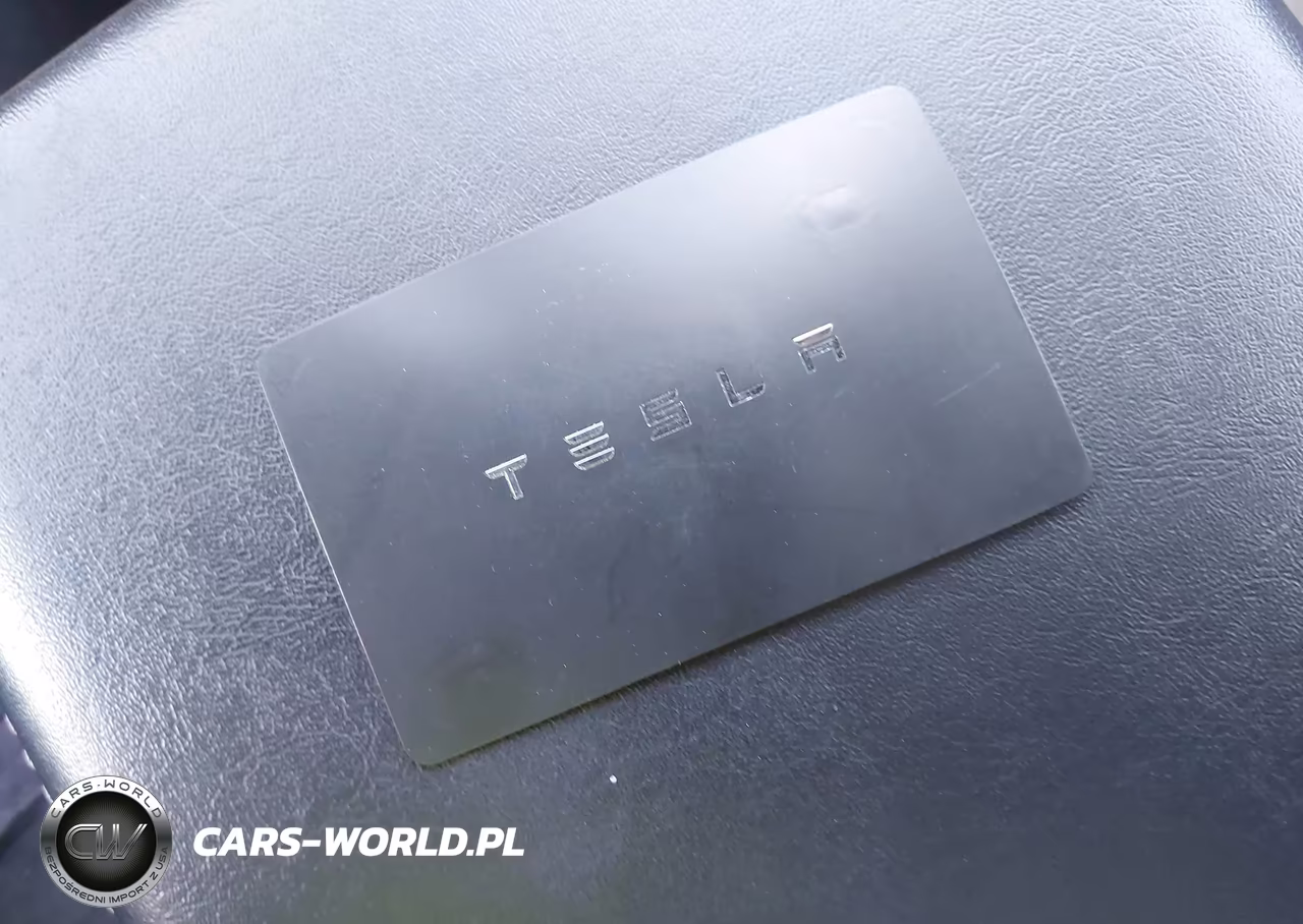 2020 Tesla Model Y Long Range Dual Motor All-Wheel Drive VIN:5YJYGDEE6LF015098 - 11