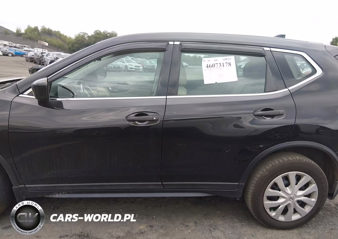 2017 Nissan Rogue S VIN:5N1AT2MV1HC795675 - 14