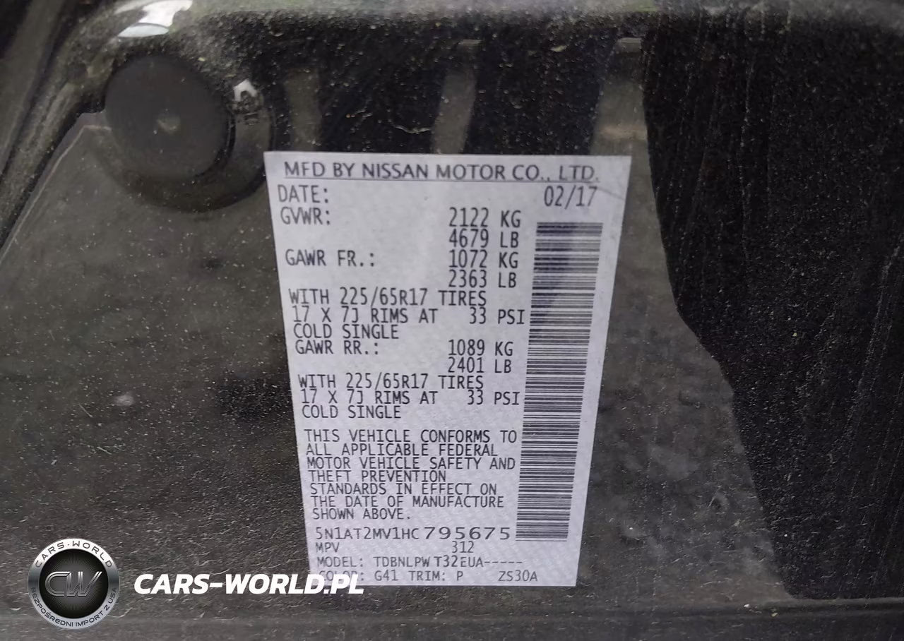 2017 Nissan Rogue S VIN:5N1AT2MV1HC795675 - 9