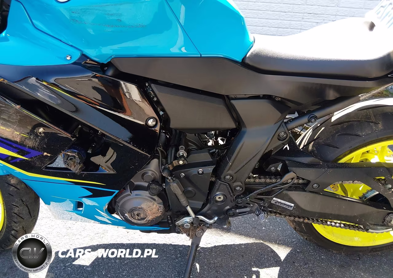 2026 Yamaha Yzfr7 VIN:JYARM60E3TA003897 - 9