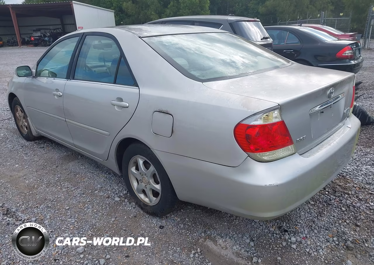 2006 Toyota Camry Le VIN:4T1BE32K56U681571 - 3