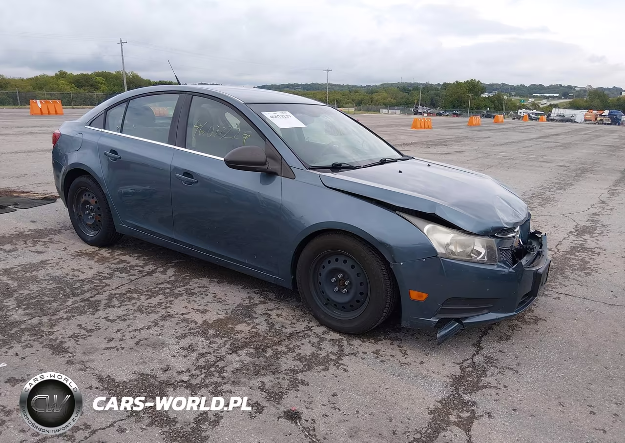 2012 Chevrolet Cruze Ls – zdjęcie 1 z 16