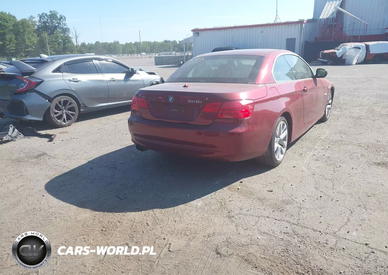 2011 BMW 328I VIN:WBADW3C53BE537943 - 4
