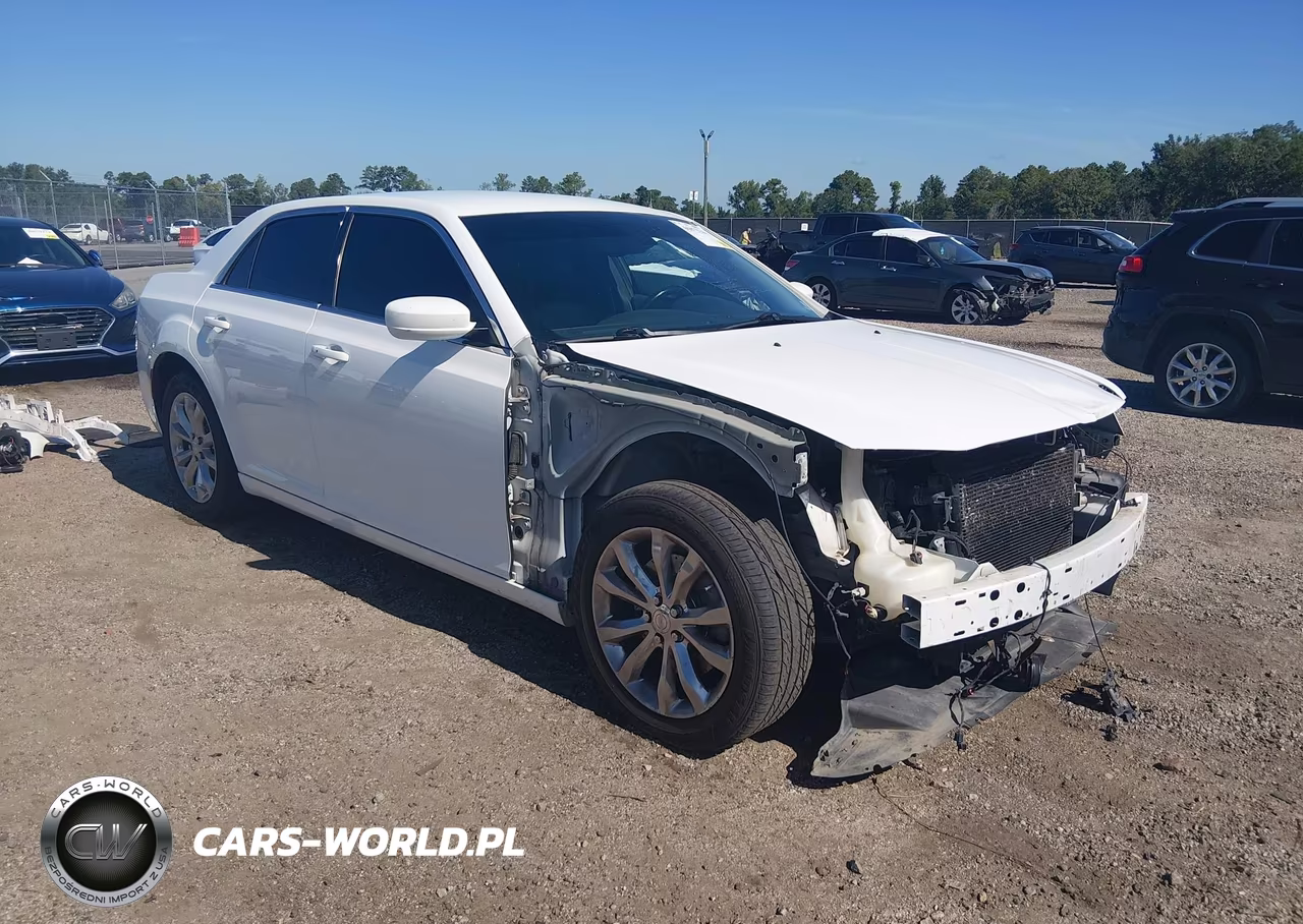 2017 Chrysler 300 Limited Awd VIN:2C3CCARG8HH541853 - 1