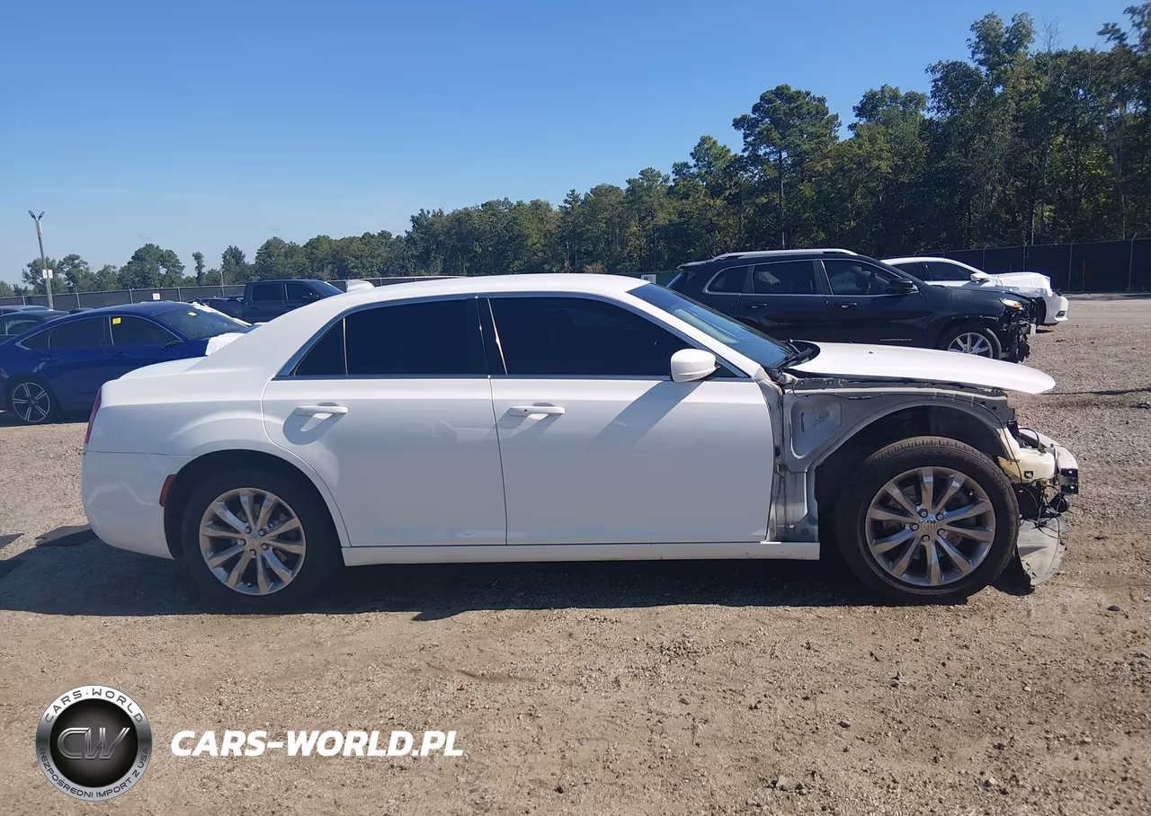 2017 Chrysler 300 Limited Awd VIN:2C3CCARG8HH541853 - 14