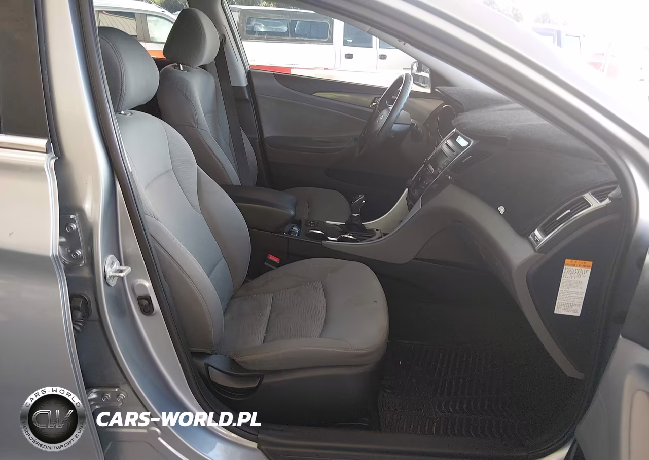 2014 Hyundai Sonata Hybrid VIN:KMHEC4A4XEA114378 - 5