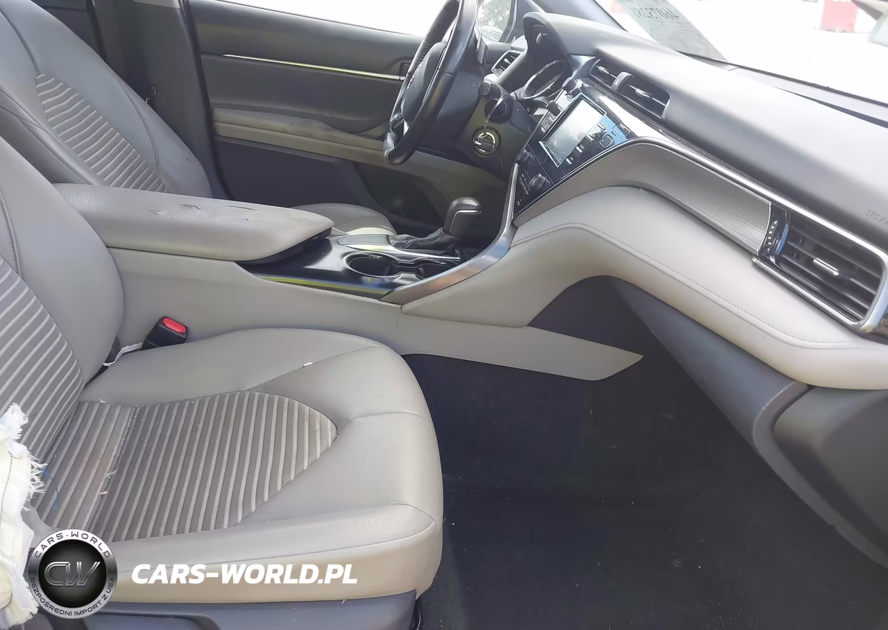 2019 Toyota Camry Se VIN:4T1B11HK4KU780030 - 5