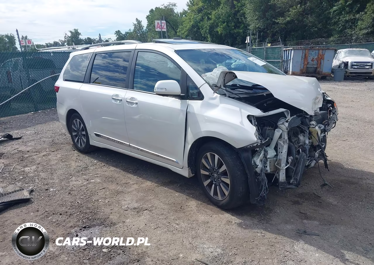 2018 Toyota Sienna Limited Premium 7 Passenger
