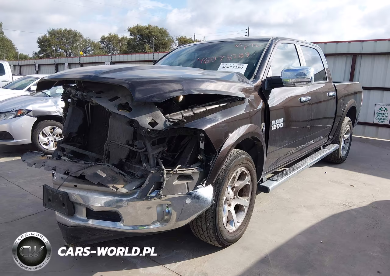 2017 Ram 1500 Laramie 4X4 5'7 Box VIN:1C6RR7NT3HS816085 - 2