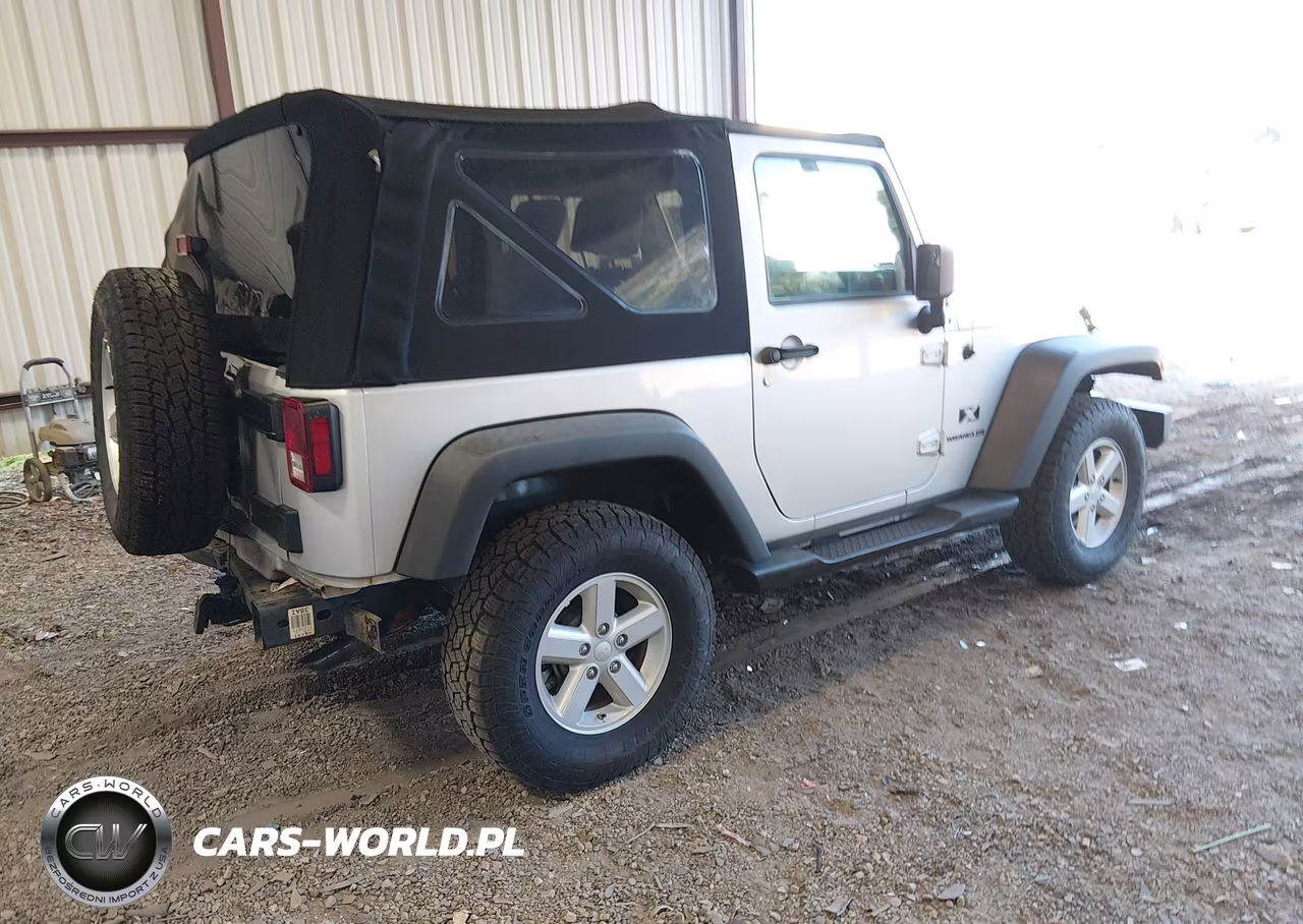 2008 Jeep Wrangler X VIN:1J4FA24198L514911 - 4