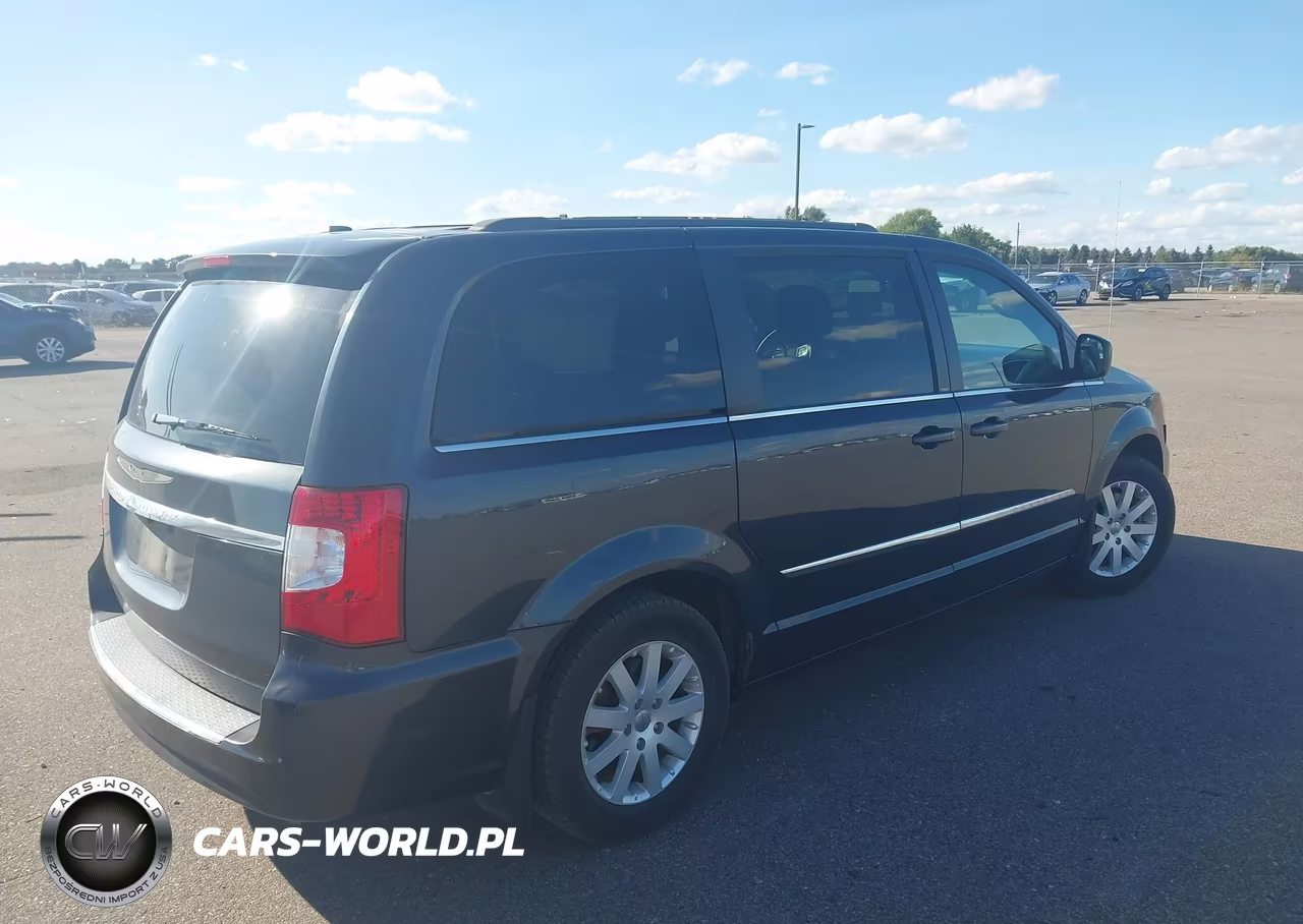2014 Chrysler Town & Country Touring VIN:2C4RC1BG8ER348415 - 4