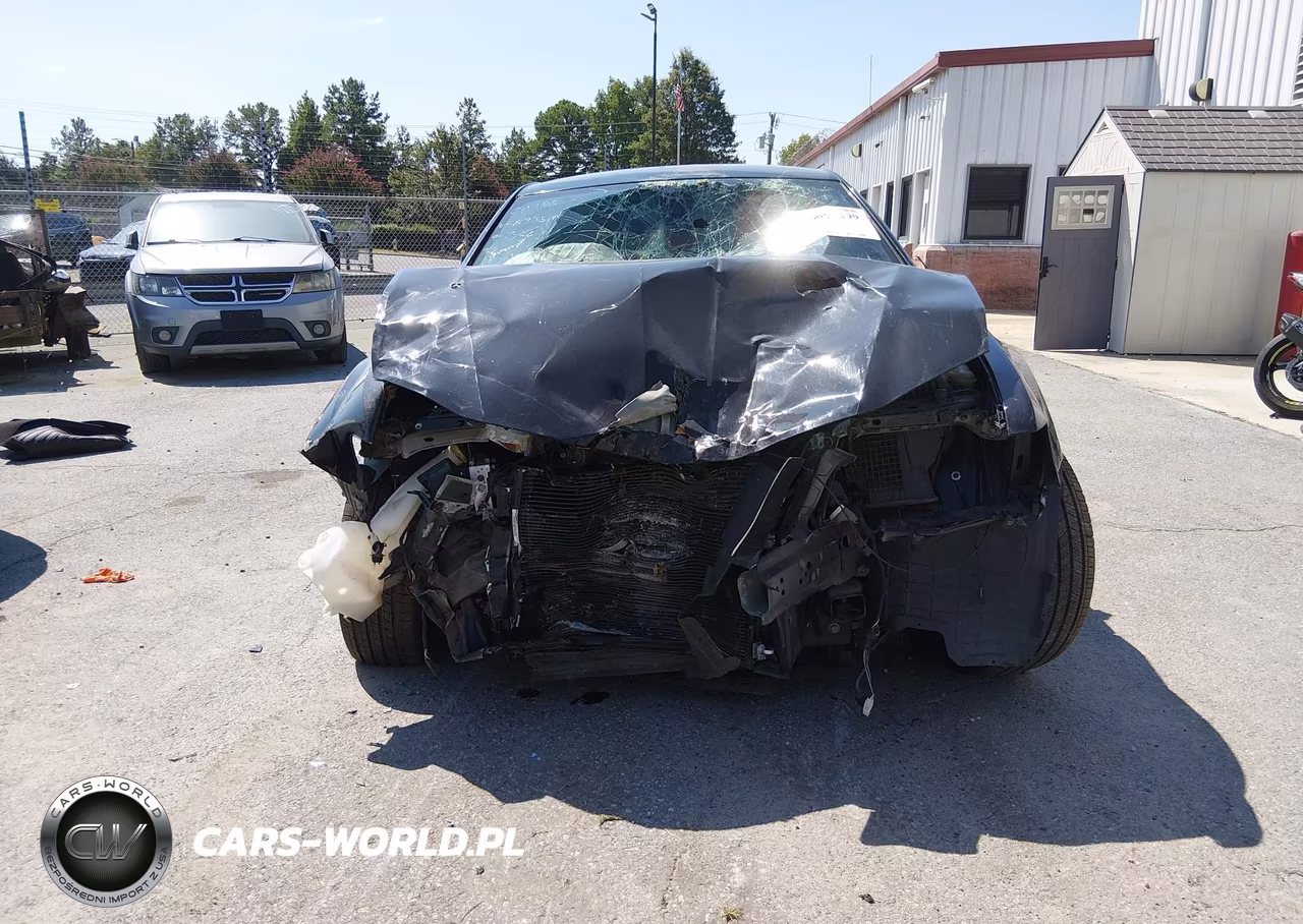 2018 Chrysler 300 VIN:2C3CCAGG0JH228935 - 12