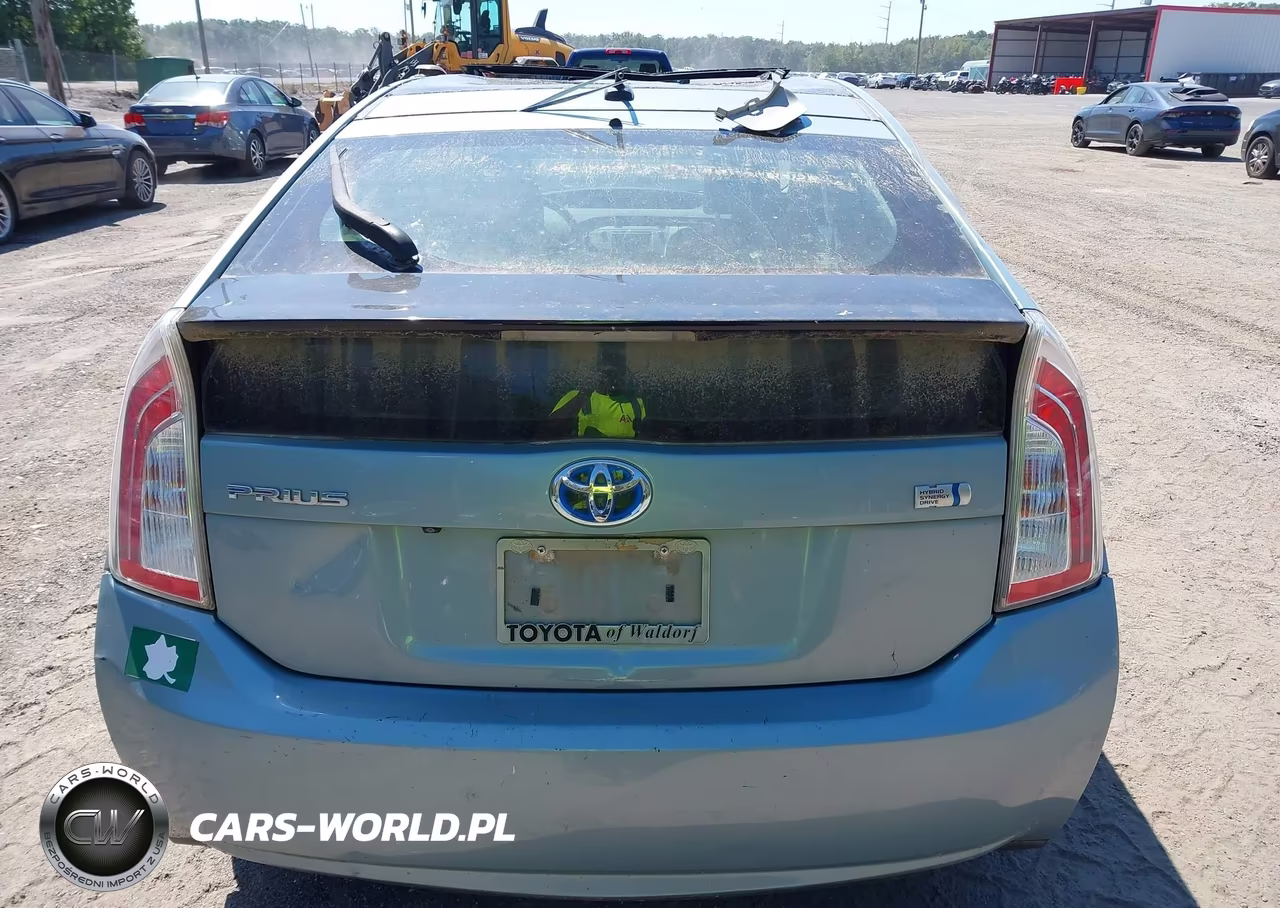 2013 Toyota Prius Three VIN:JTDKN3DU9D1628003 - 16