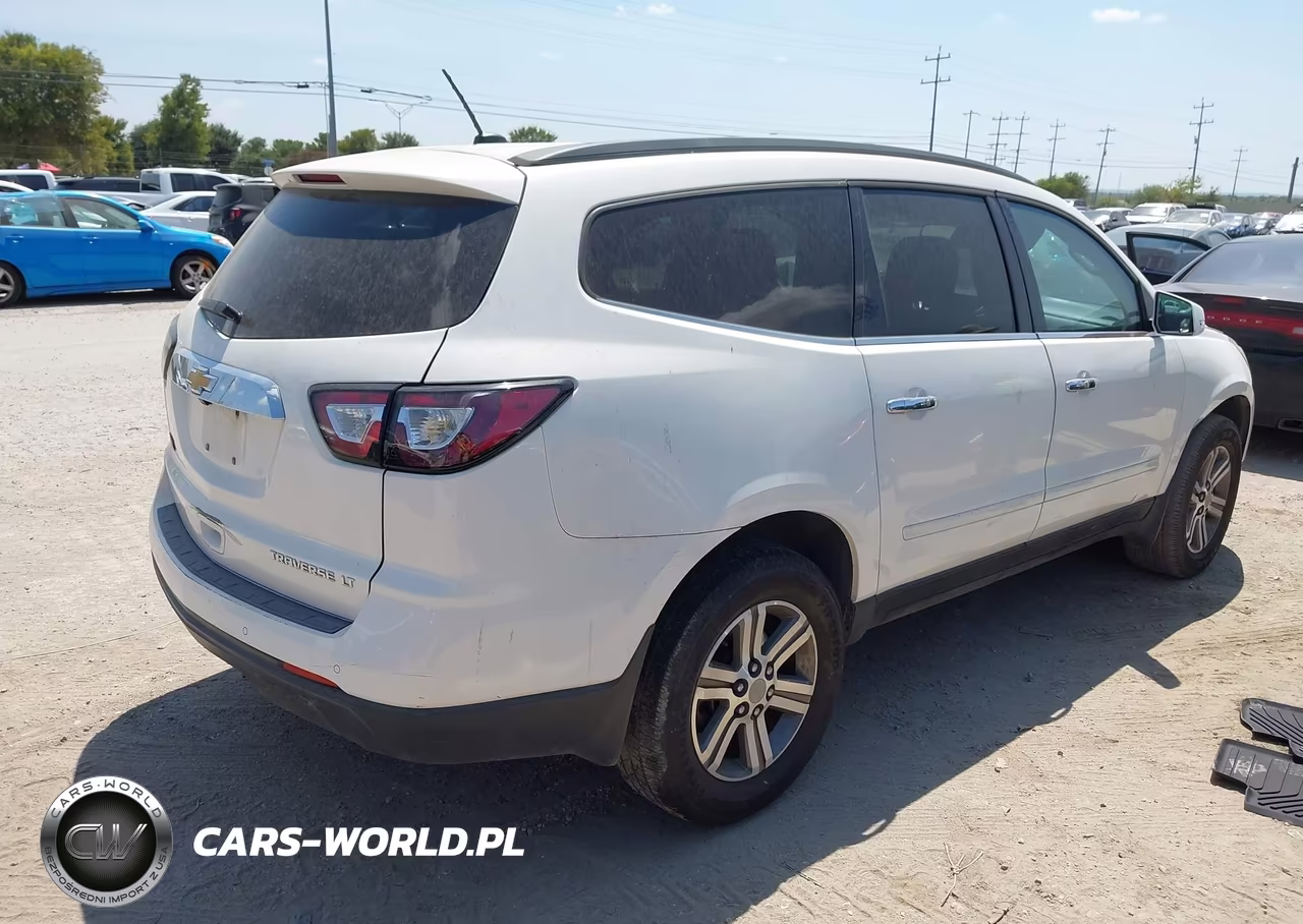 2015 Chevrolet Traverse Lt VIN:1GNKRHKD7FJ167513 - 4