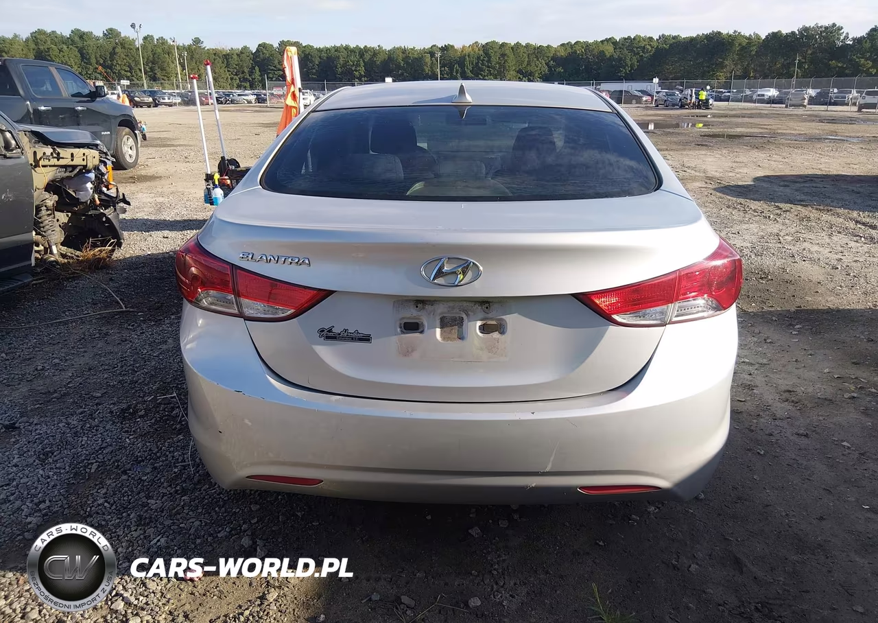 2013 Hyundai Elantra Gls VIN:KMHDH4AE4DU708225 - 17