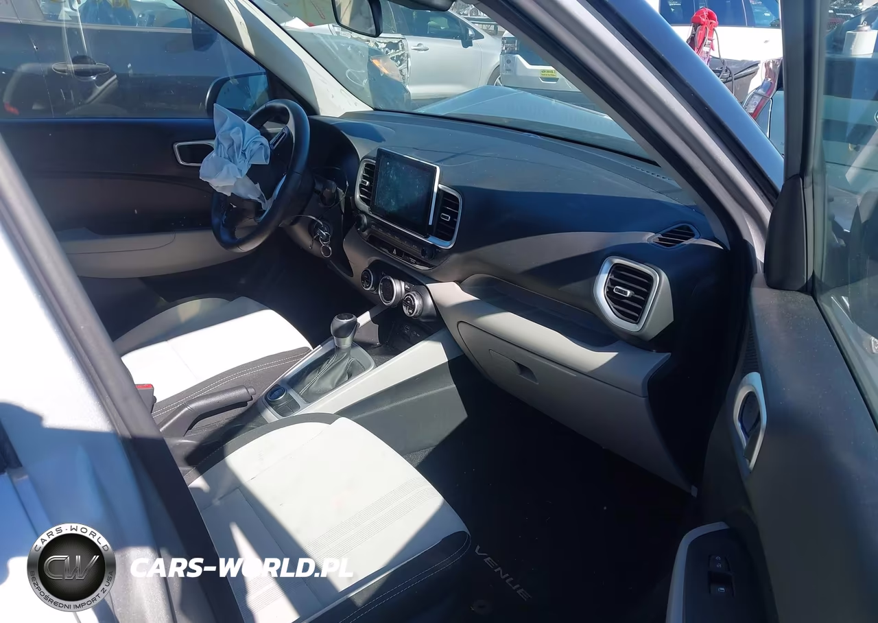 2023 Hyundai Venue Sel VIN:KMHRC8A31PU248195 - 5
